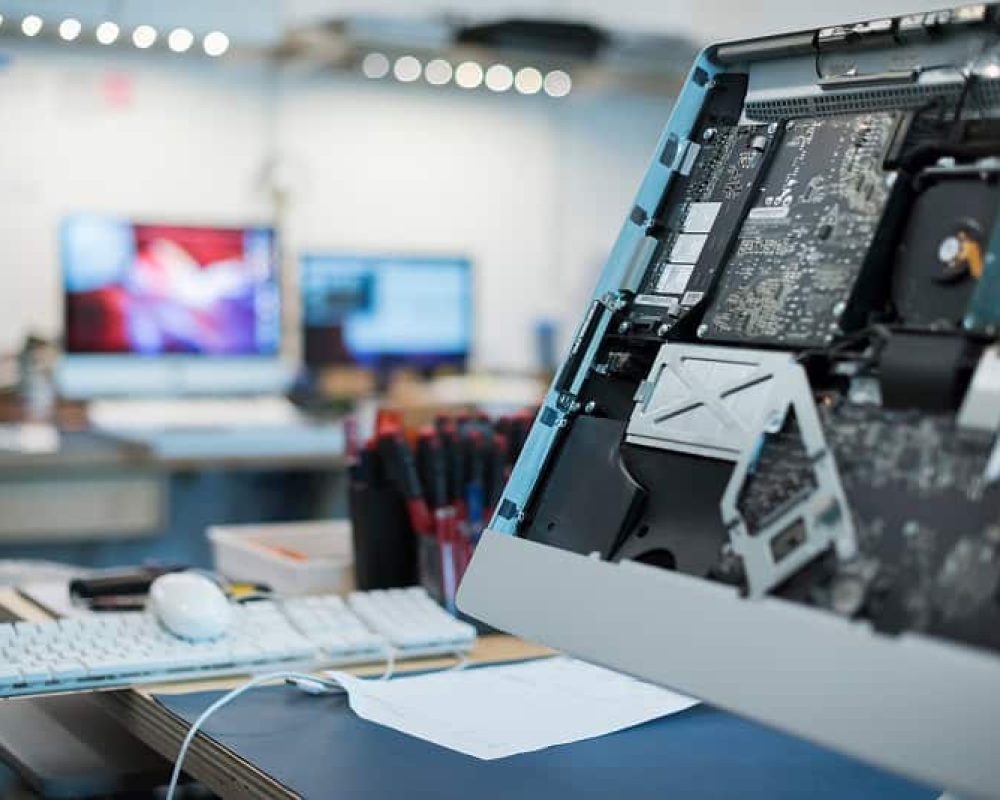 computer-repair-shop-circuit-boards-and-computer-2026-01-09-08-25-00-utc 1